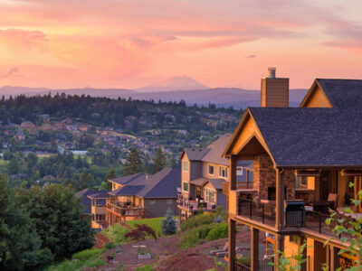 Sunset,view,with,mount,st,helens,from,deck,of,luxury